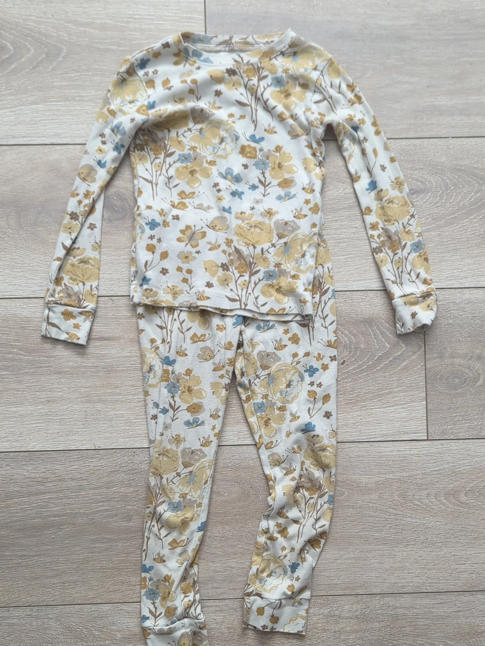Little Planet Organic Cotton Kids Floral Long Sleeve Pajama Set - Cream & Yellow